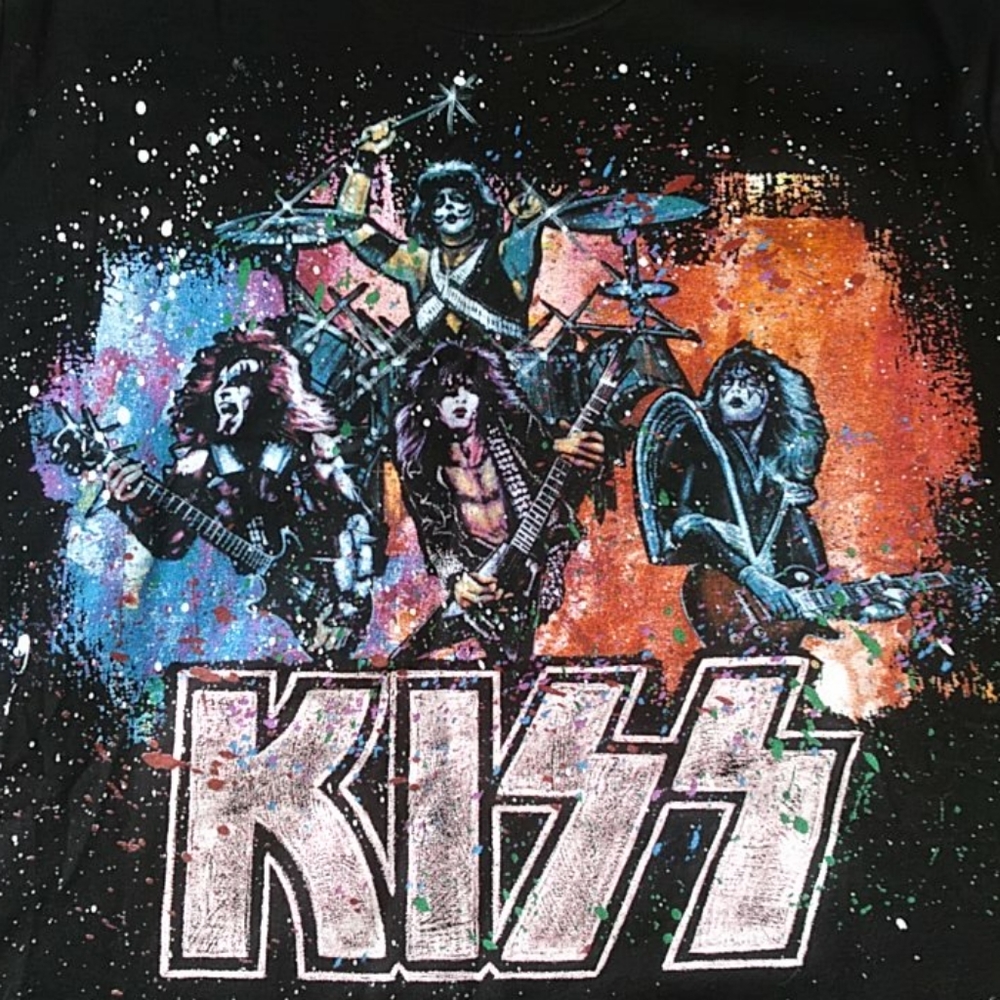Kiss t-shirt Med Unisex NWOT - Picture 2 of 8